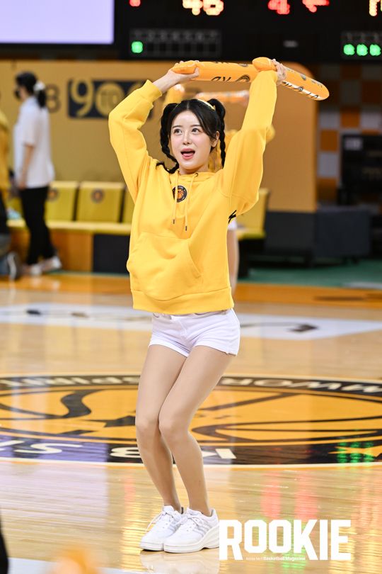 치어리더 신세희