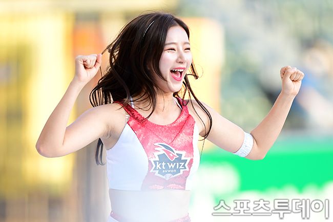 치어리더 김진아