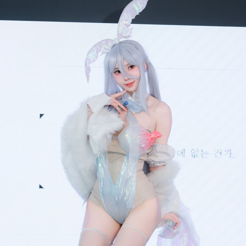 송주아