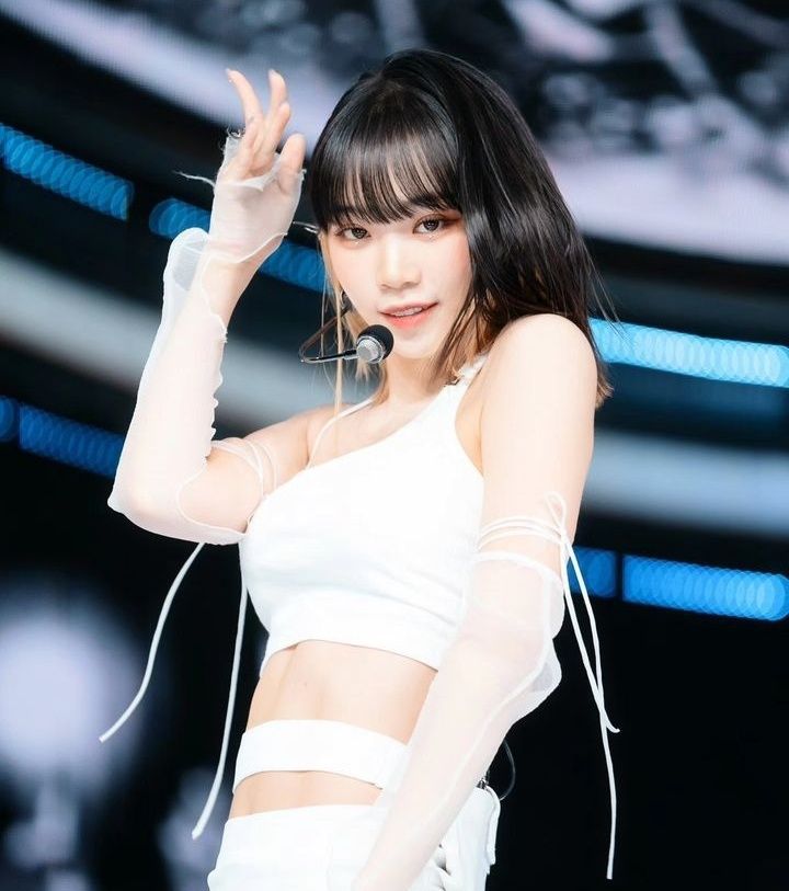 르세라핌 김채원