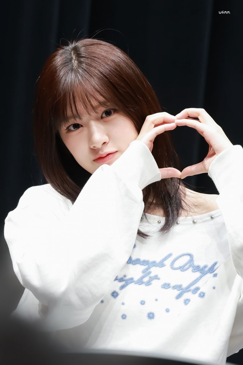 아이브 안유진