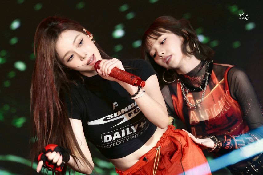 우리는 단짝 카리나 윈터 (에스파)