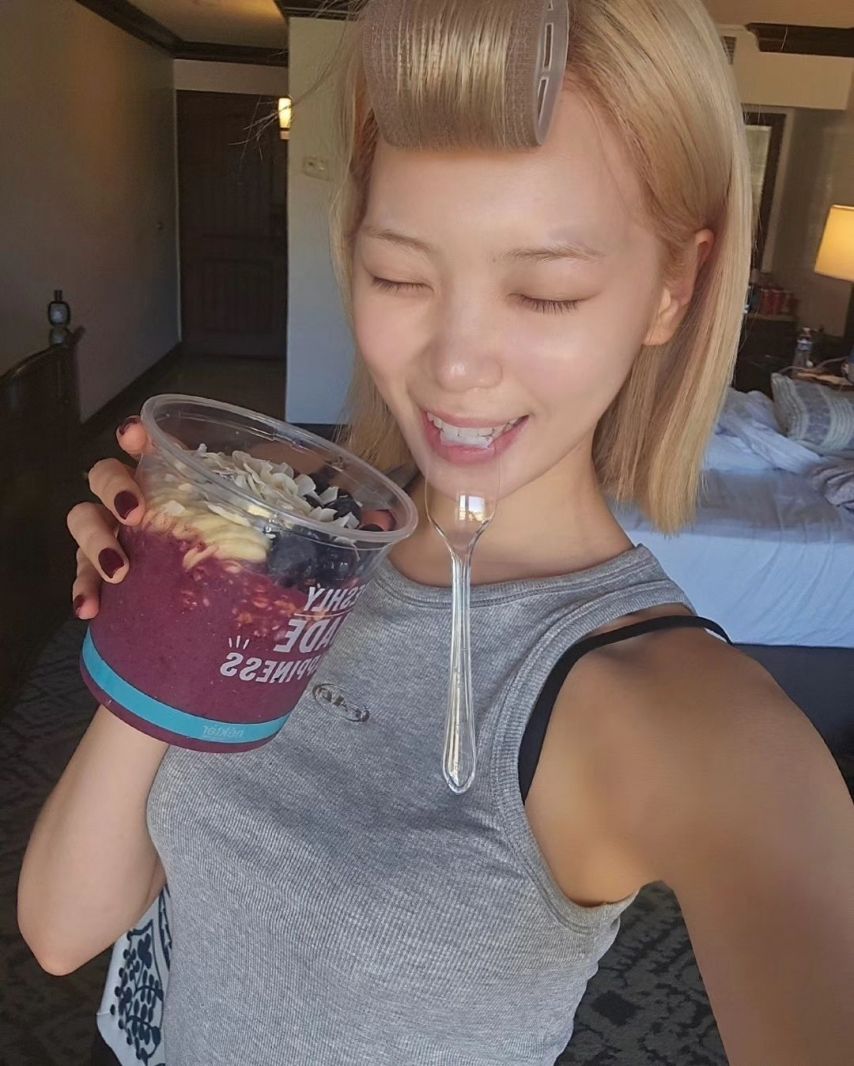 르세라핌 채원
