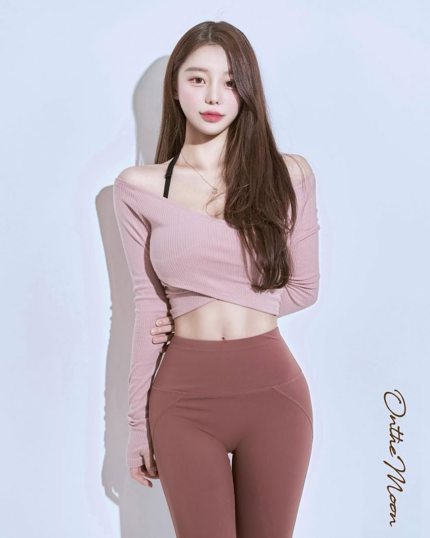 윤주