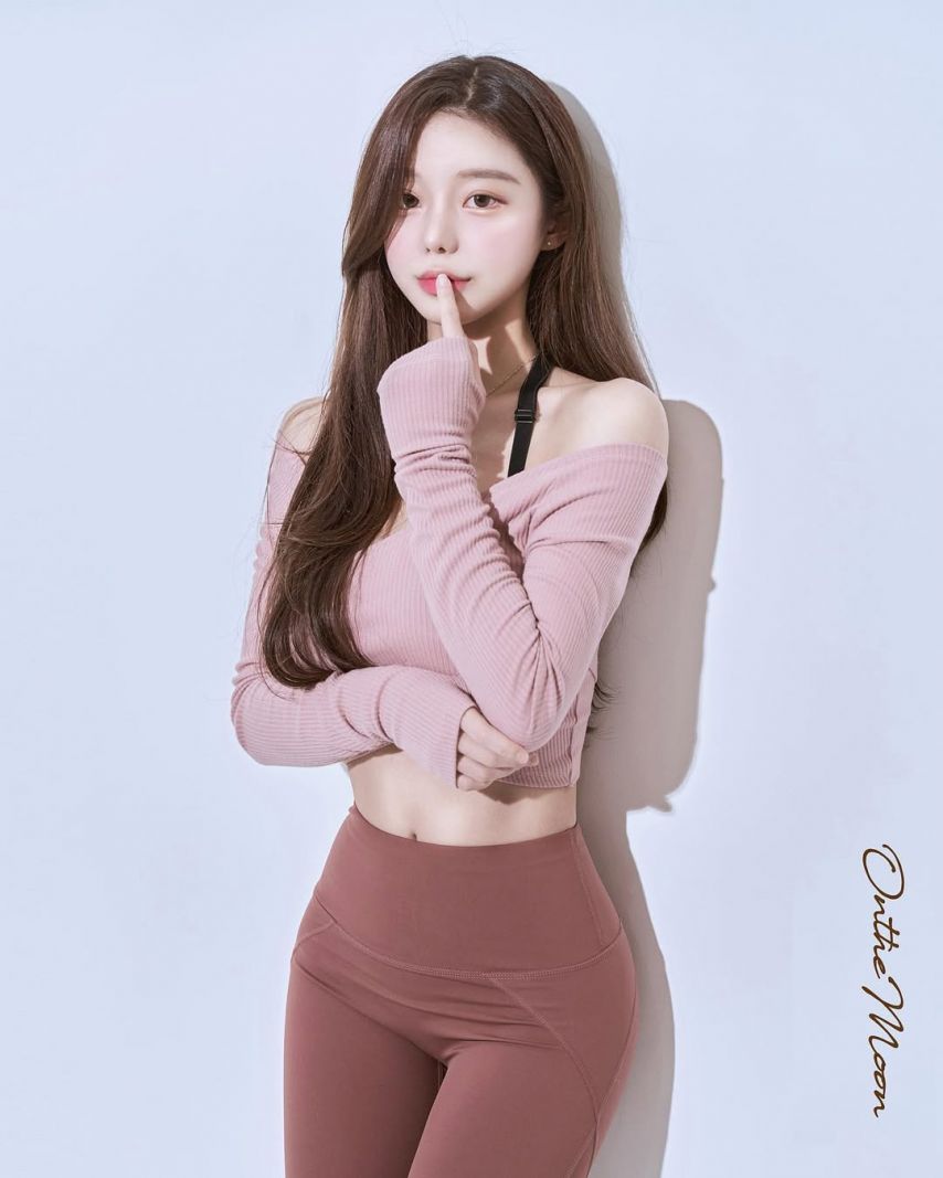 윤주