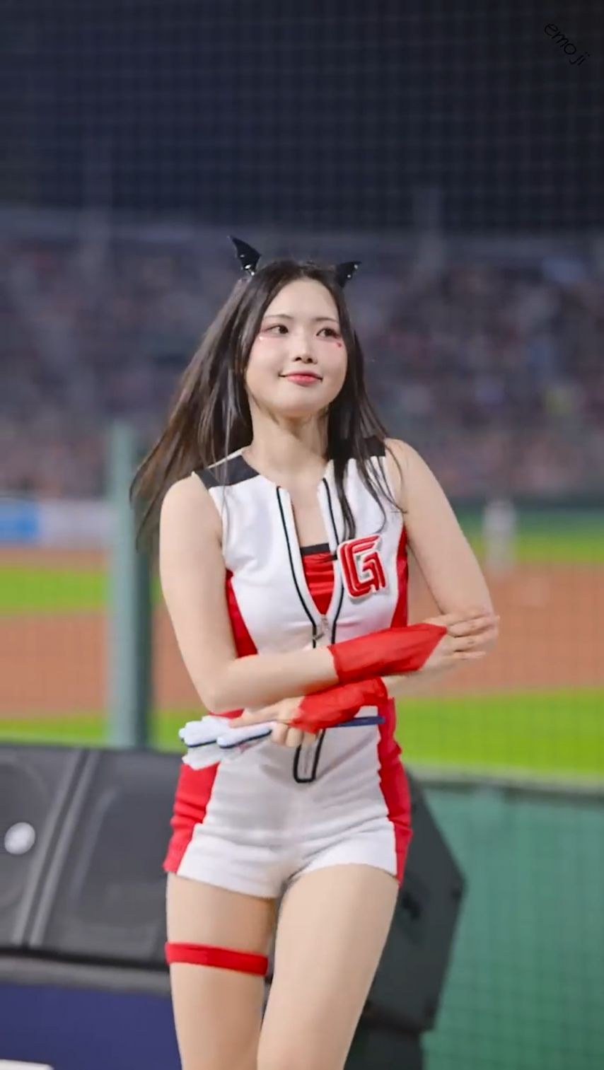 김나현