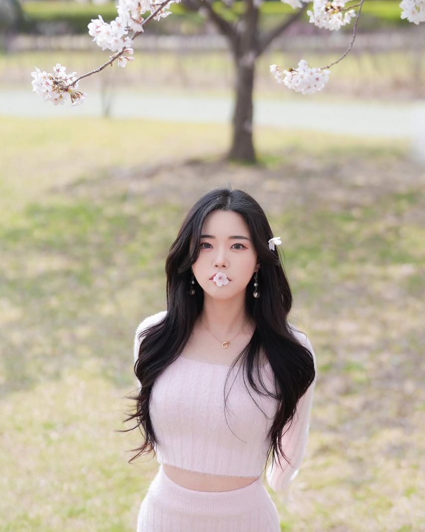 홍지은