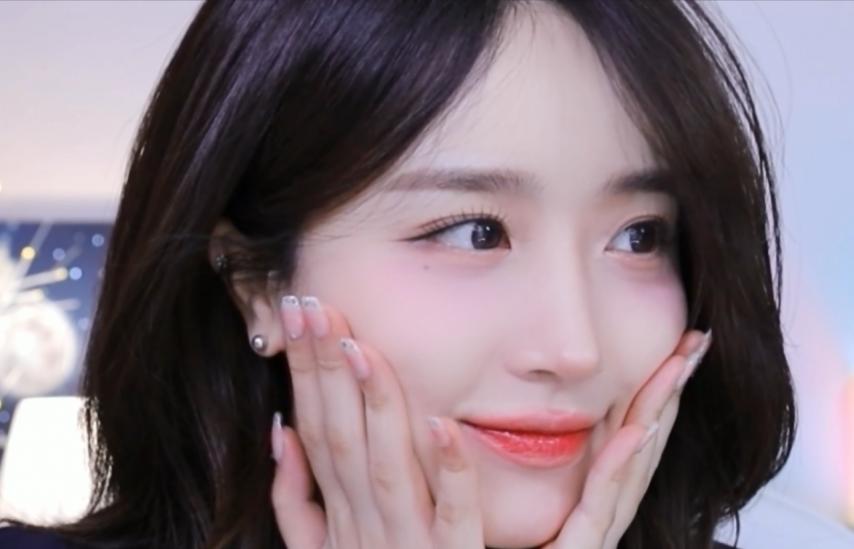실물이 최고라는 마이민 미모