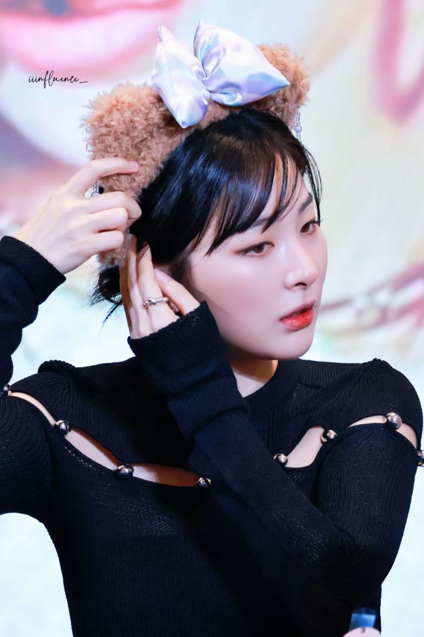 레드벨벳 슬기의 이번주 중국 팬싸 모습.jpg