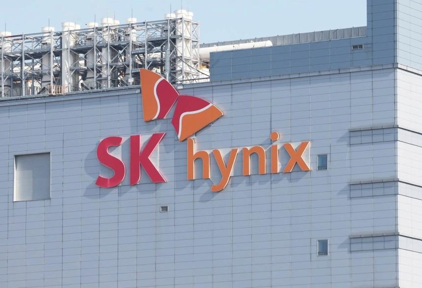 “SK하이닉스 내부자에 뚫렸다” 中이직 앞두고 1만여건 기술 유출