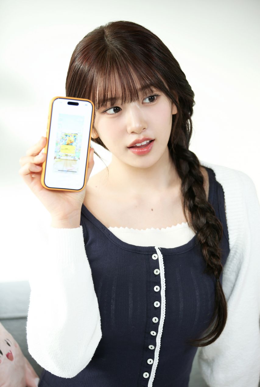 아이브 안유진, 레이 X ‘포켓몬 카드 게임 Pocket’ 광고 촬영 현장 비하인드