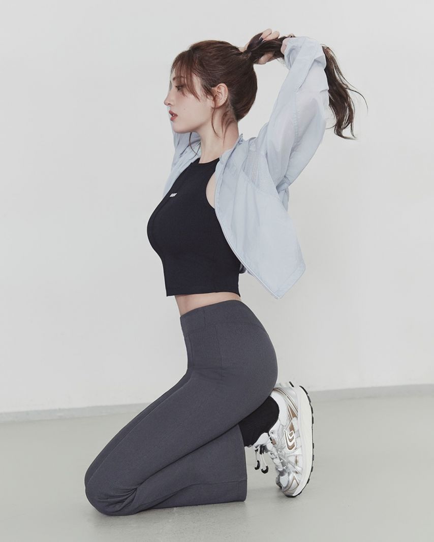 전소미 Northface Whitelabel