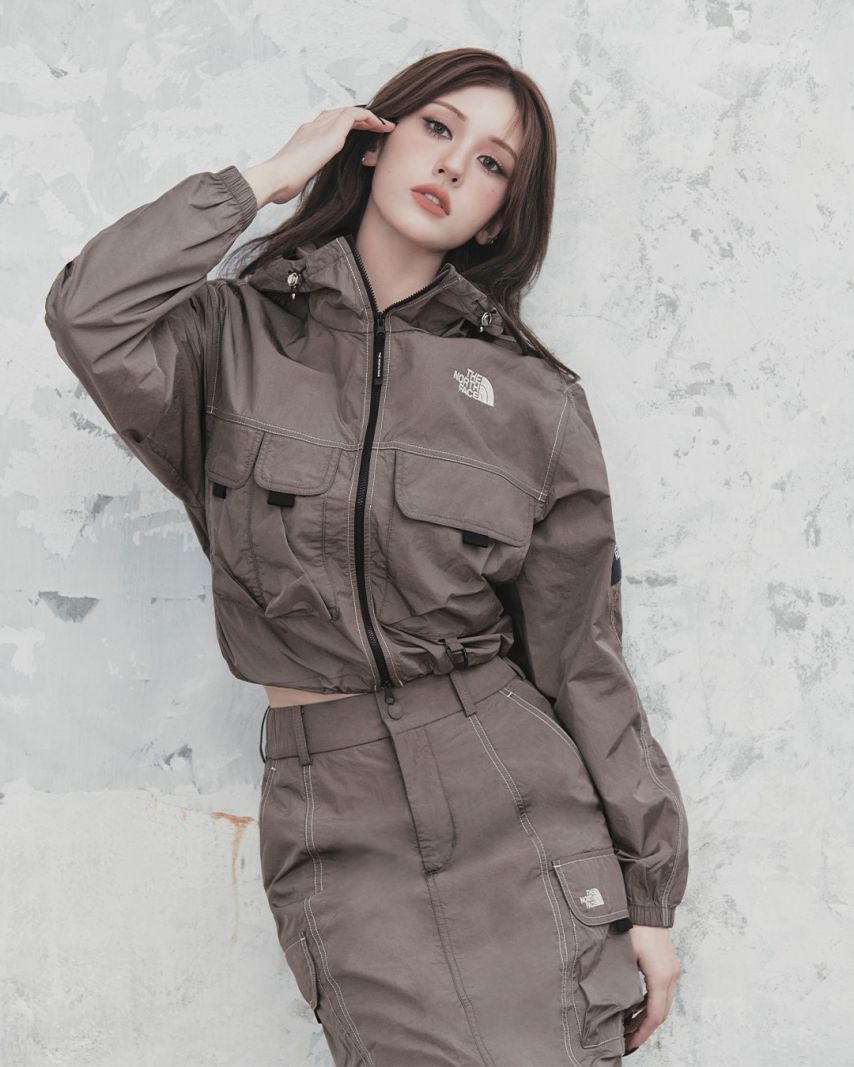 전소미 Northface Whitelabel