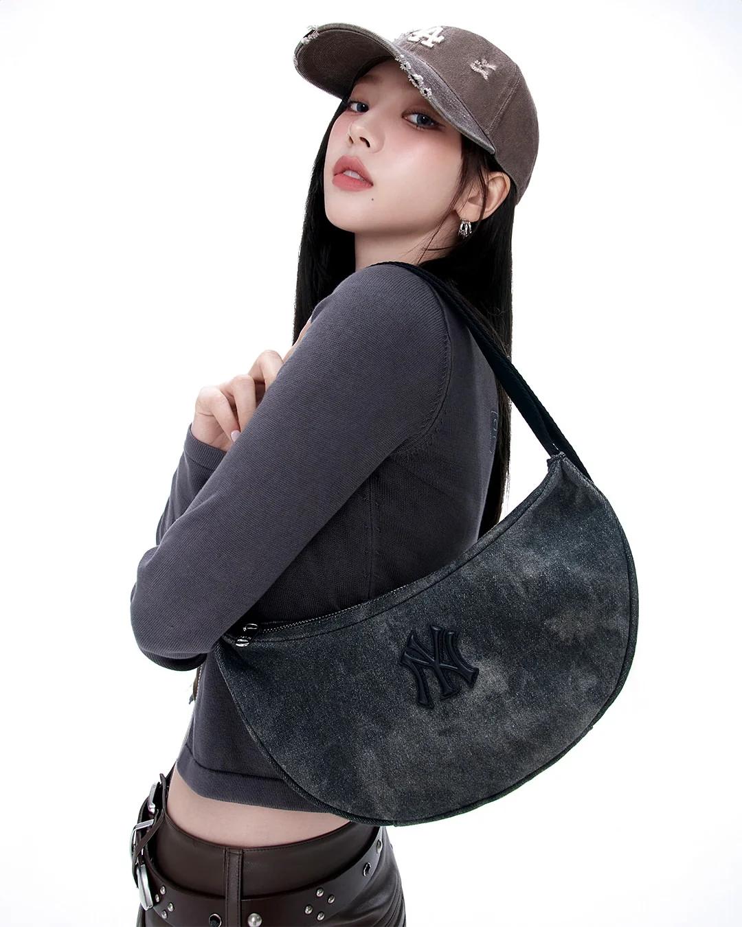 나시 크롭탑 MLB 에스파 카리나