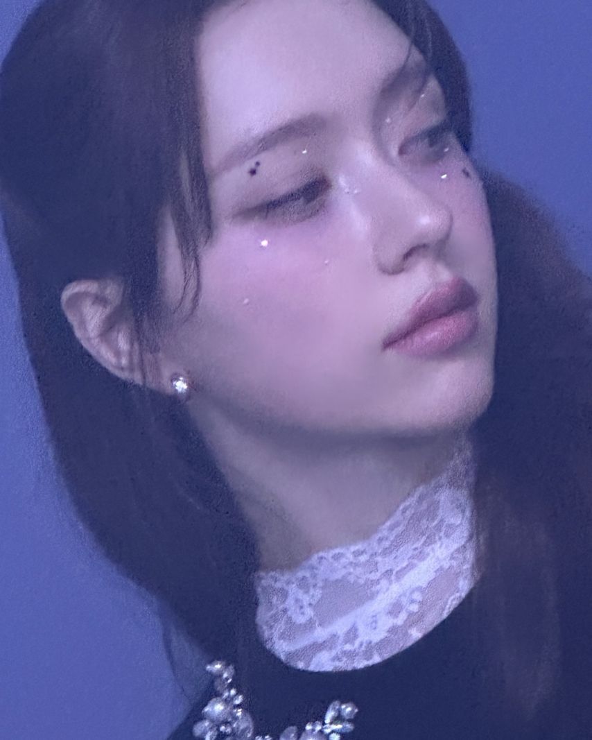 피프티피프티 문샤넬