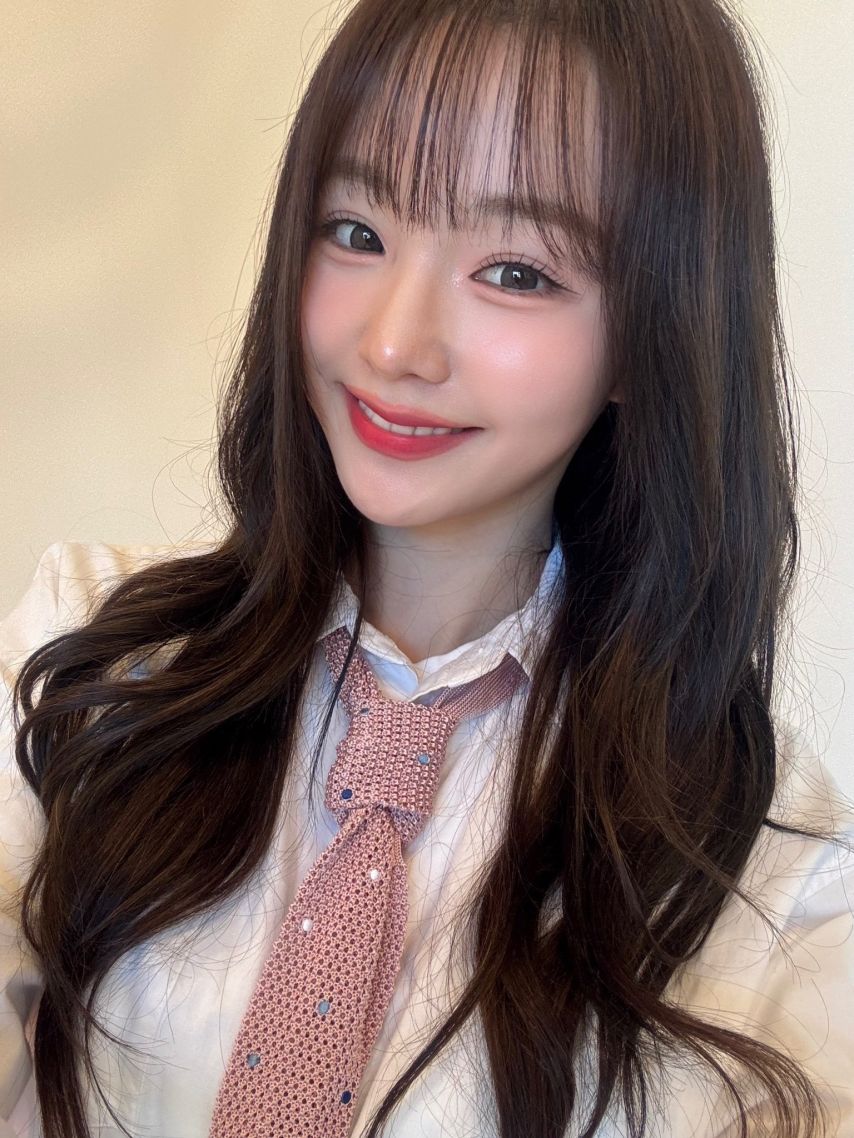 나나 WOOAH우아