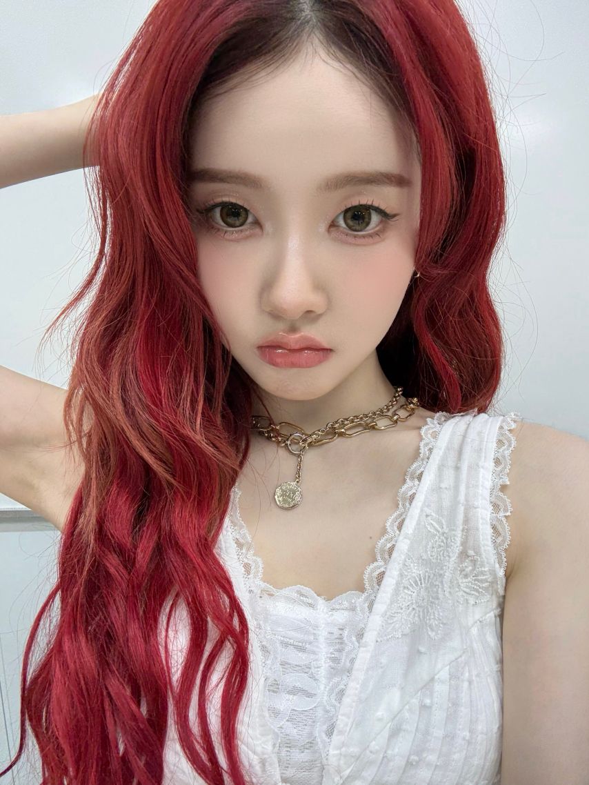 스테이씨 수민, 시은, 윤