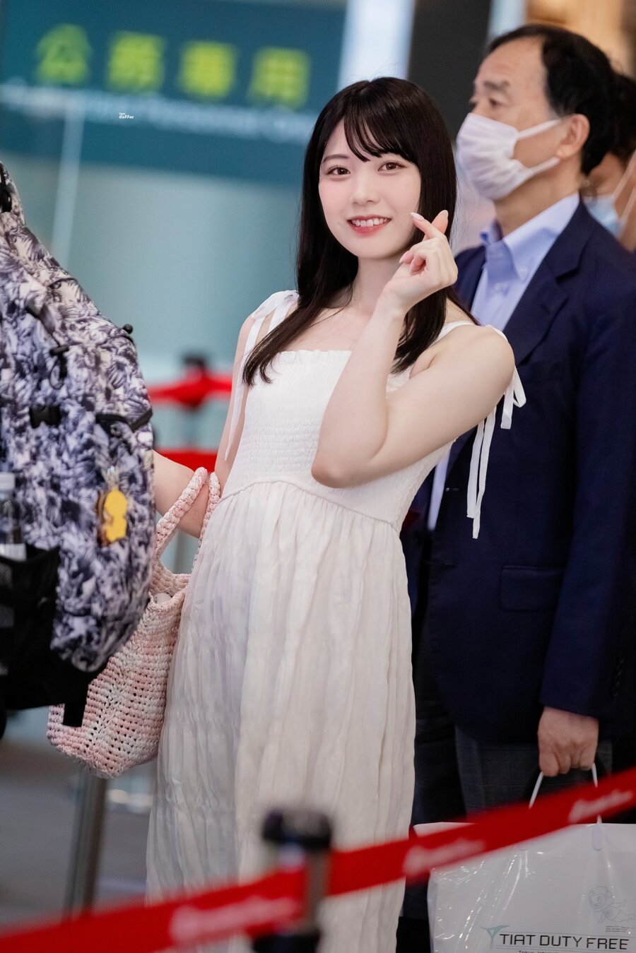 AV배우들 공항 사진