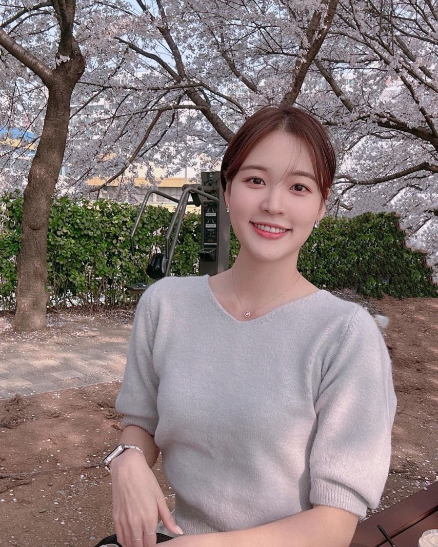 추지윤 아나운서