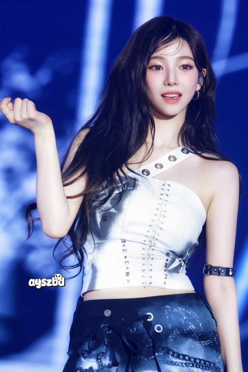 250517 슈퍼팝2025코리아 에스파 카리나