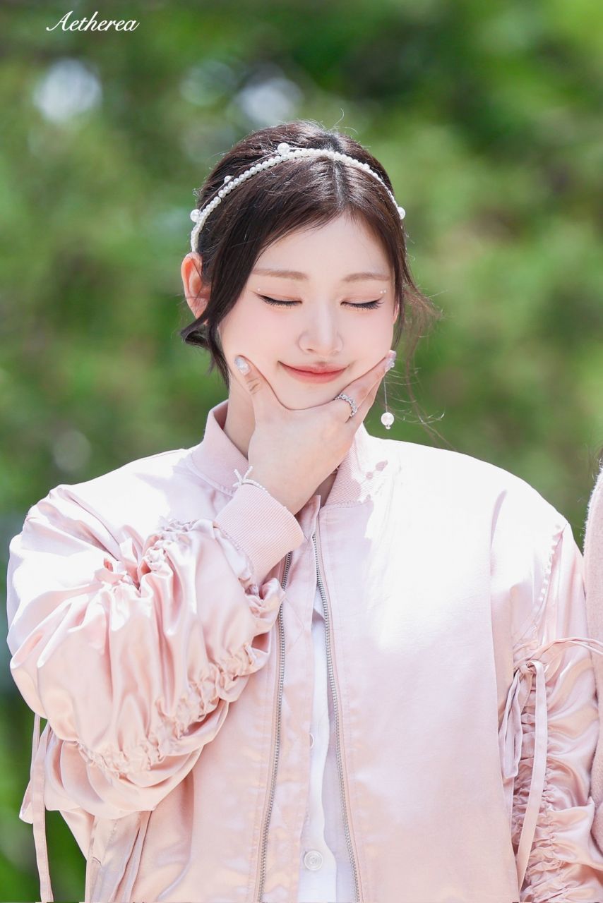 피프티피프티 아테나