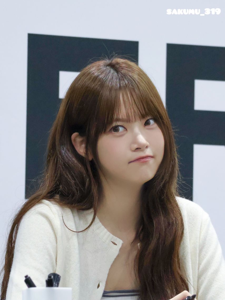 르세라핌 홍은채