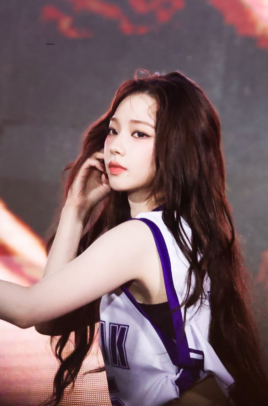 에스파 카리나 홍익대