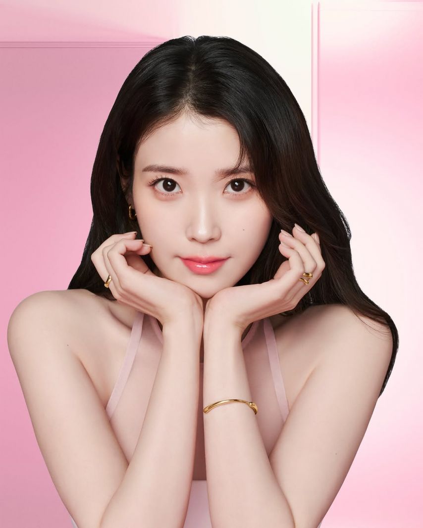 아이유 에스티로더