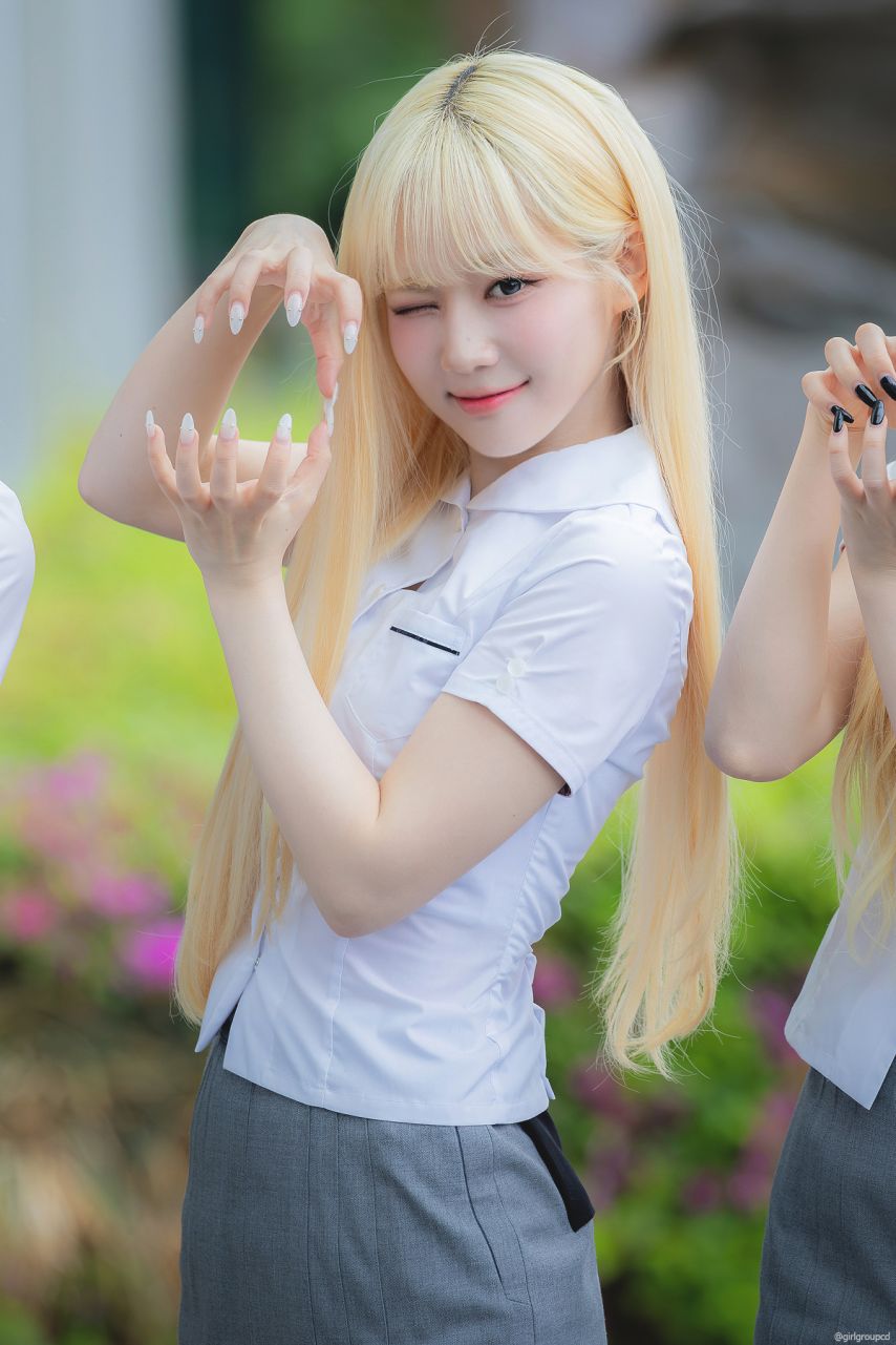 트리플에스 윤서연