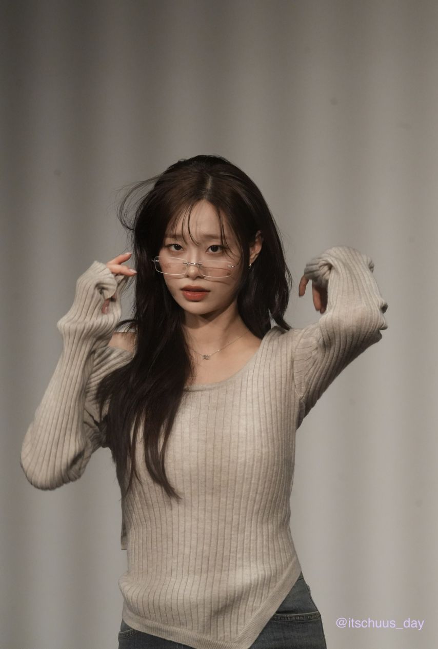 츄 팬사인회 등
