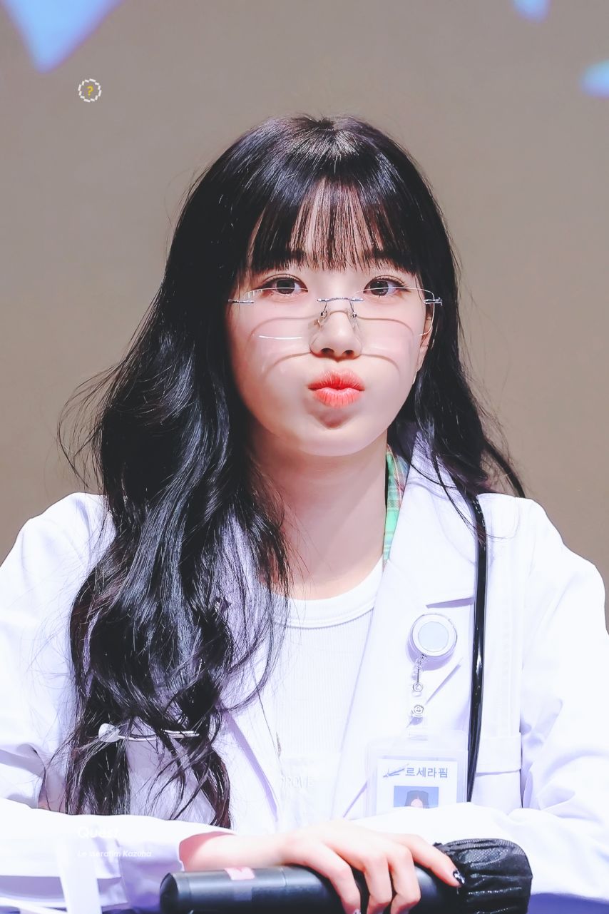 르세라핌 카즈하
