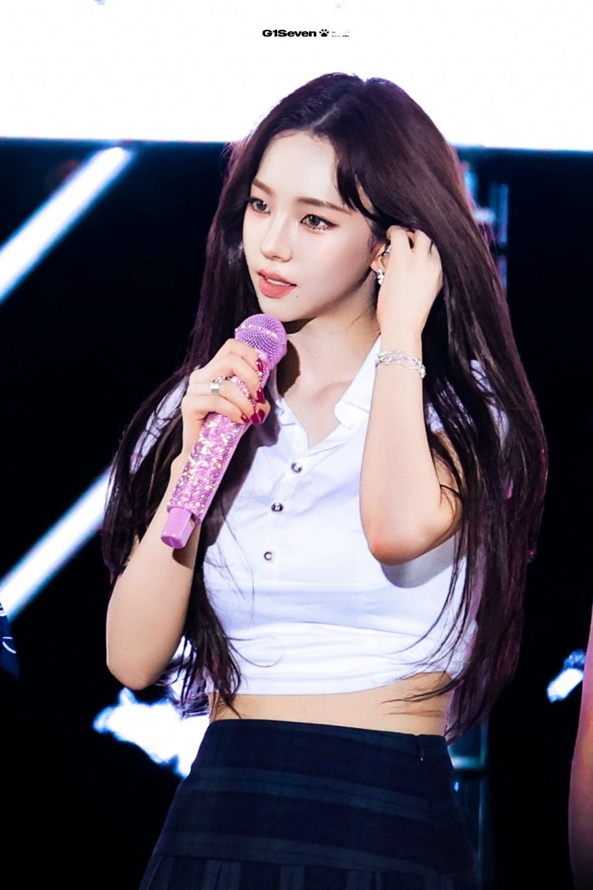 에스파 카리나