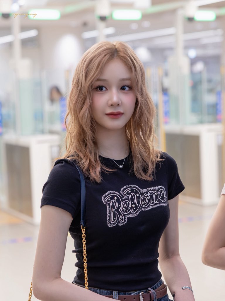 베이비몬스터 파리타