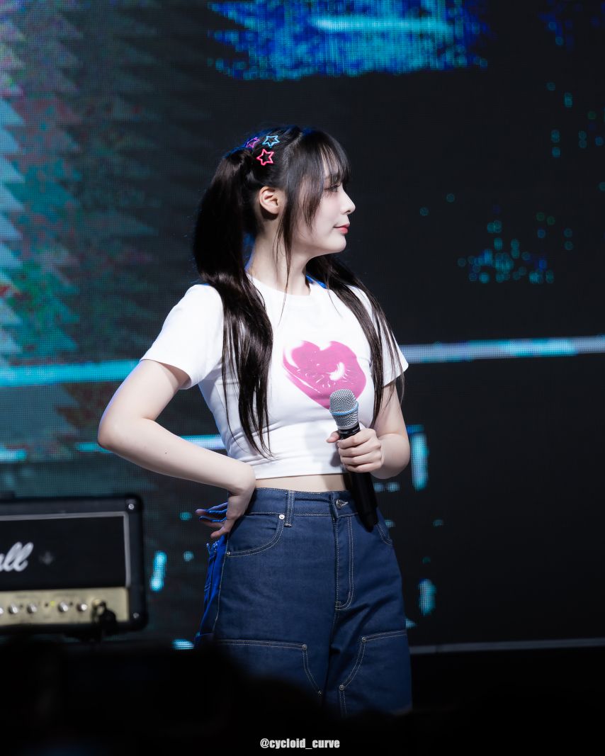 QWER 시연