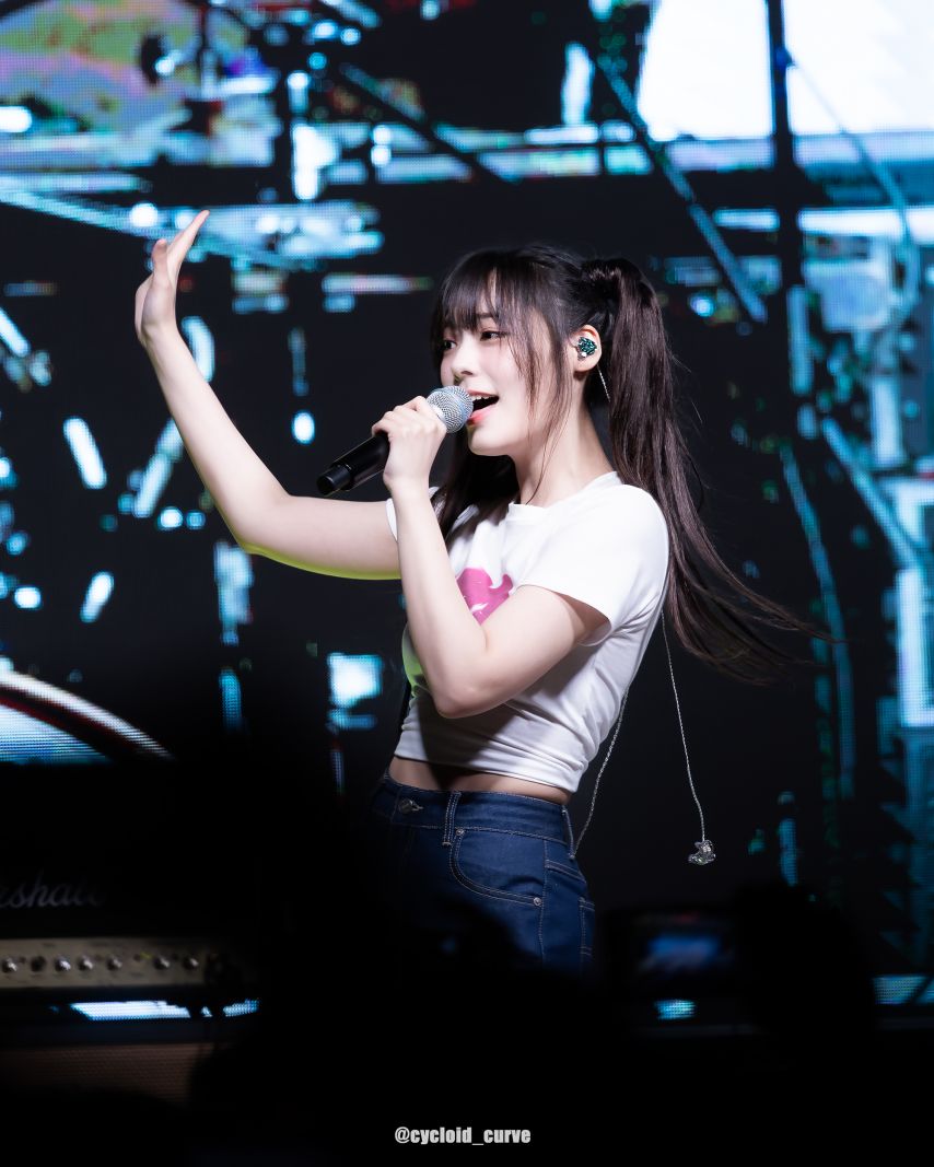 QWER 시연