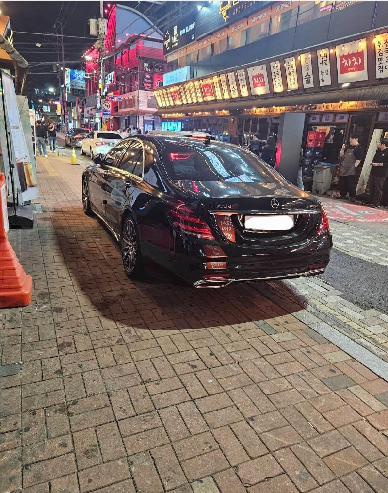 대구 동성로 인도 주차 95대 신고