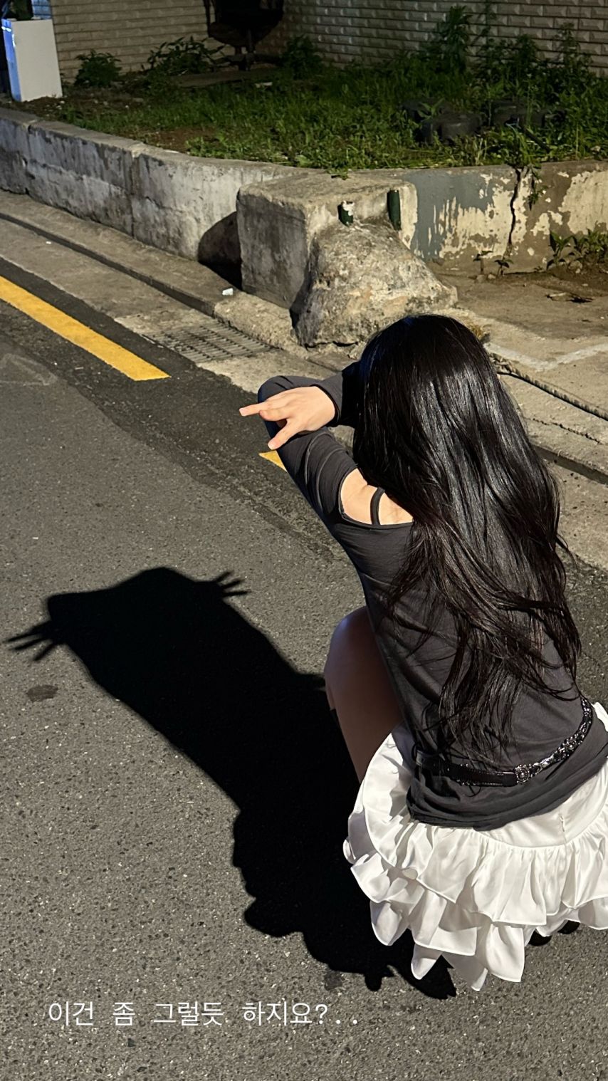 엄지 VIVIZ비비지 인별