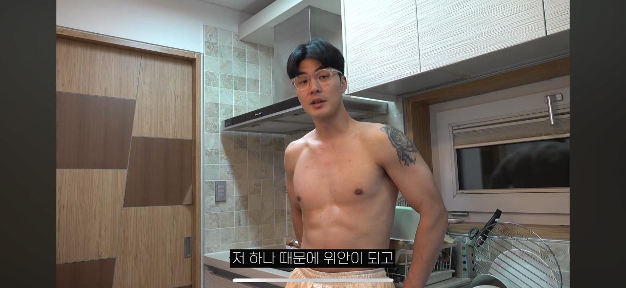 유출된 고추로 실트간 사나이의 팬티 브랜드