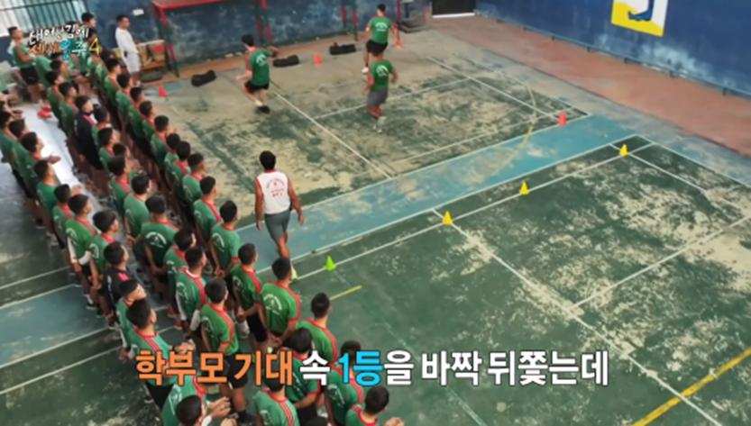 UDT 출신인 덱스도 힘들어한 구르카 훈련