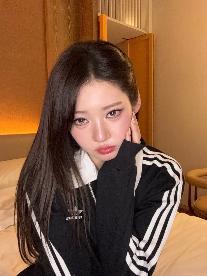 베이비몬스터 로라