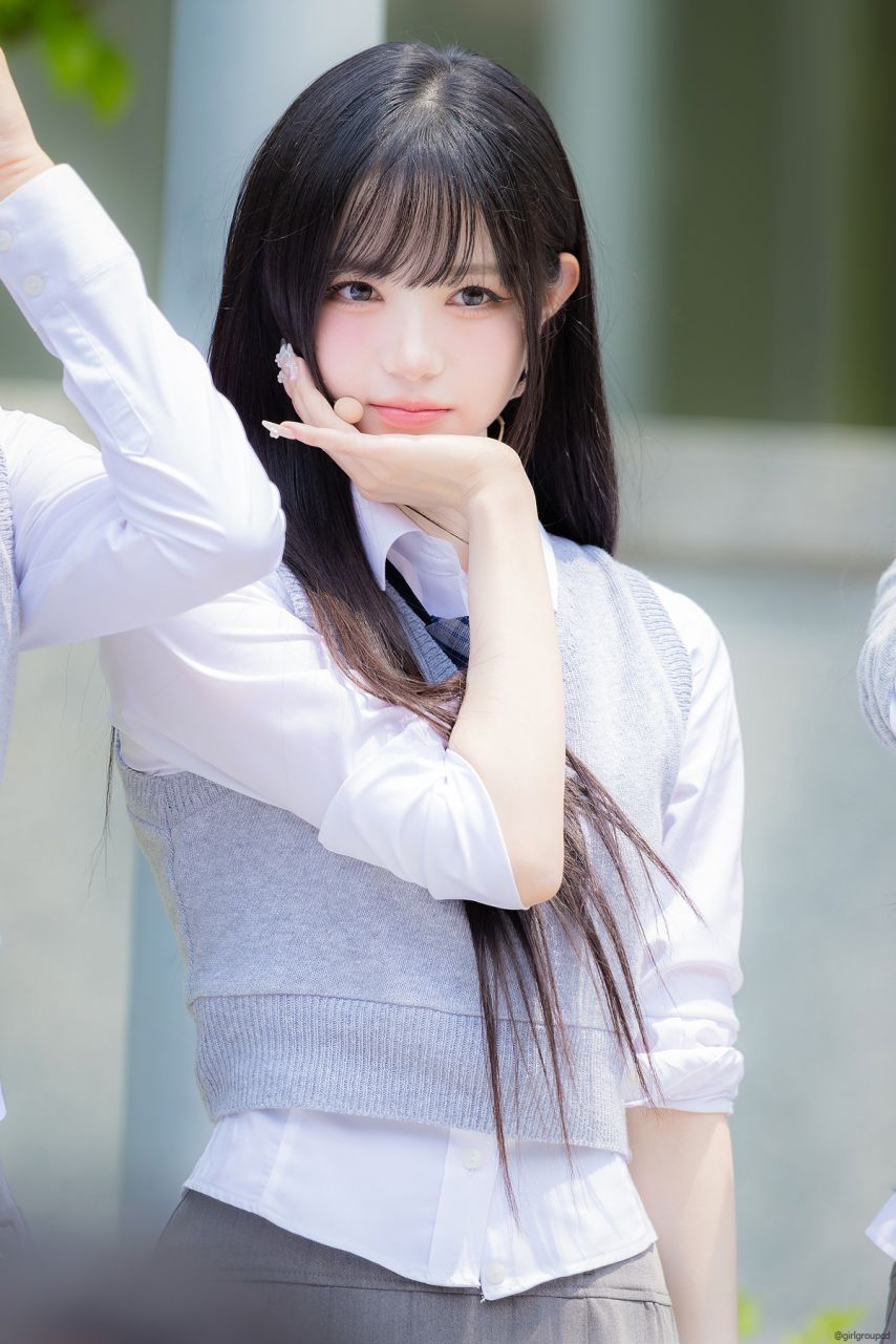 트리플에스 김채원