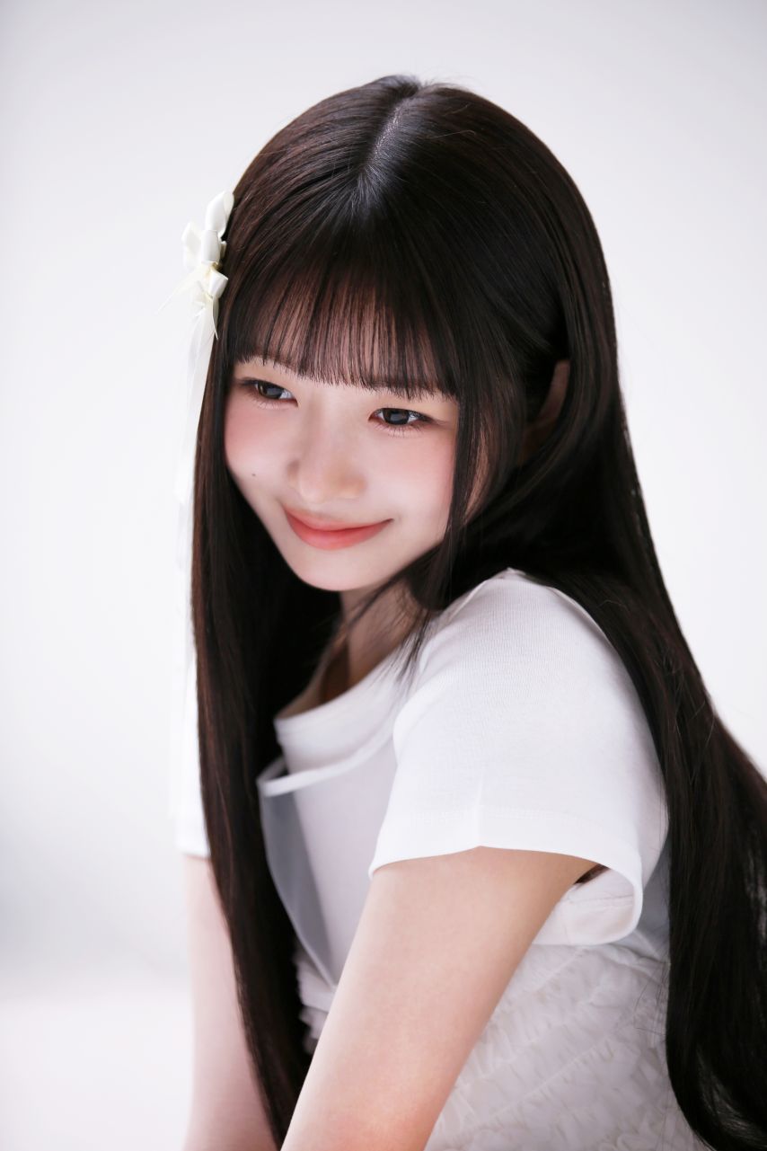 아이브 레이 X ‘LUNA’ 광고 촬영 현장 비하인드