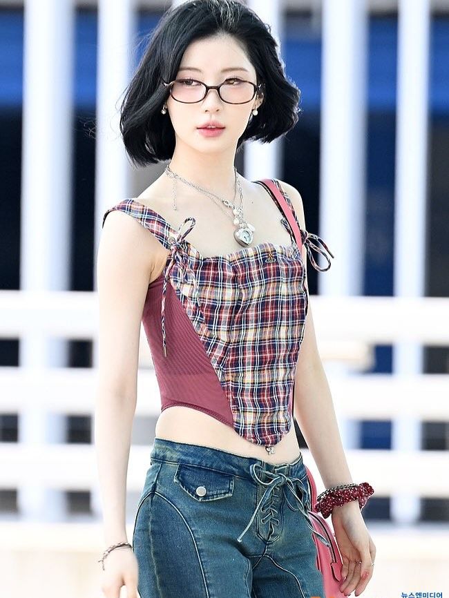 BABYMONSTER (베이비몬스터) 아사