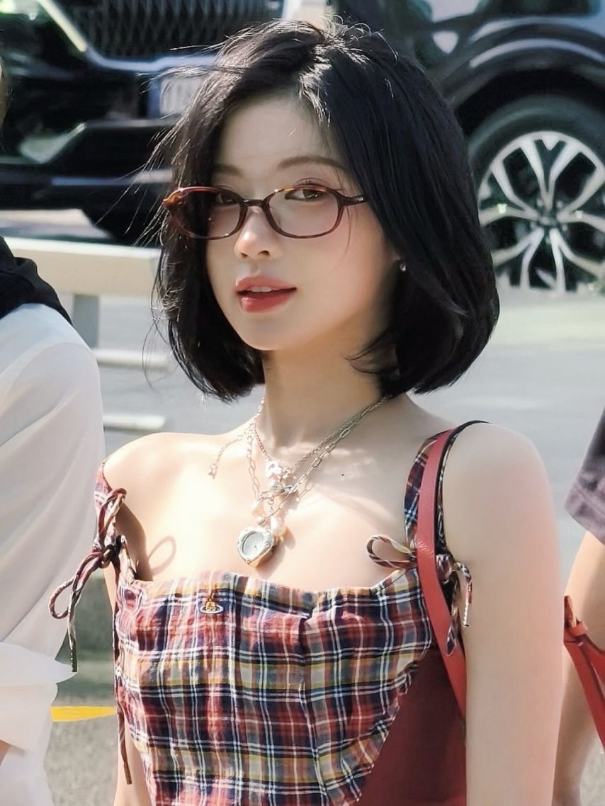 BABYMONSTER (베이비몬스터) 아사