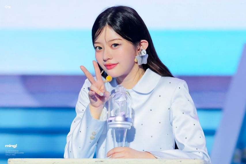 2025 ILLIT GLITTER DAY IN SEOUL 아일릿 민주