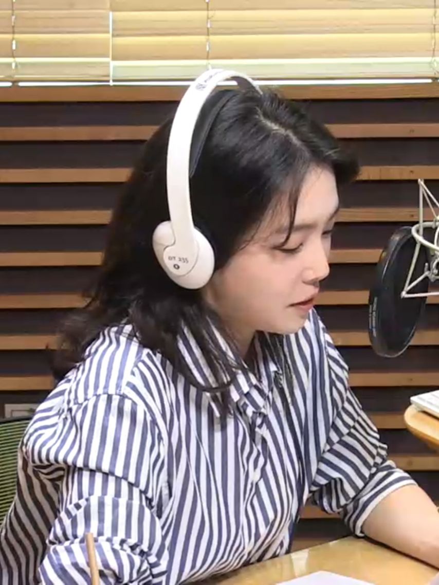 강지영 아나운서