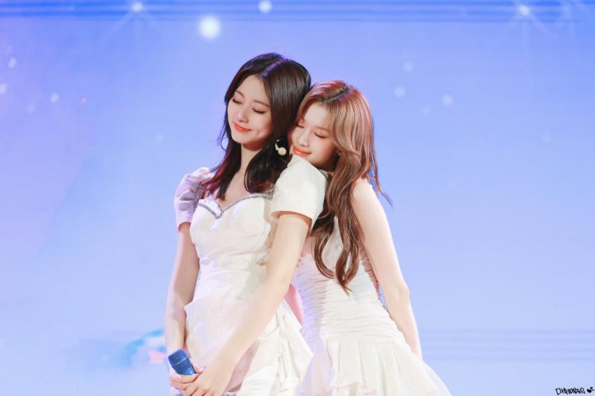 트와이스 쯔위 사나