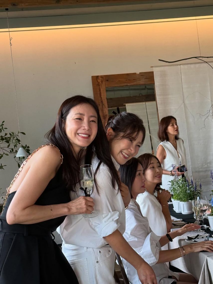 최지우 SNS