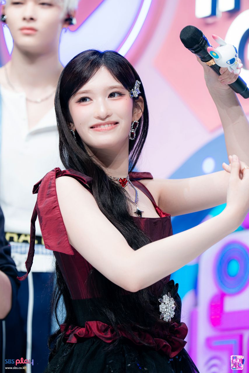아이브 이서 인기가요 현장포토