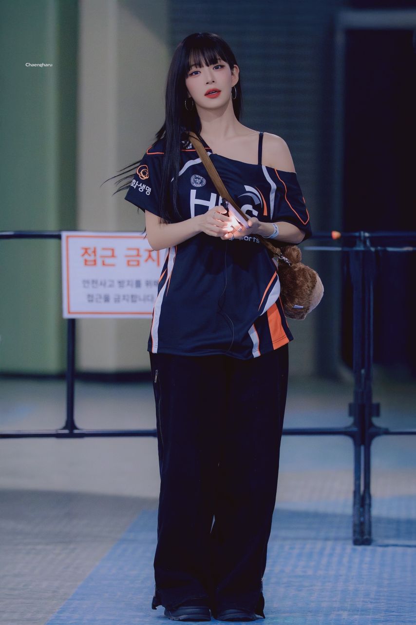 프로미스나인 이채영